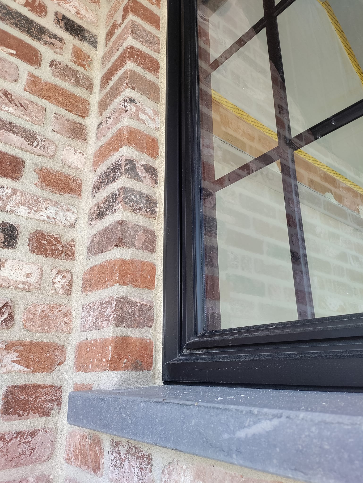 276258648_339383711543996_6941076135587704347_n Silicone werken